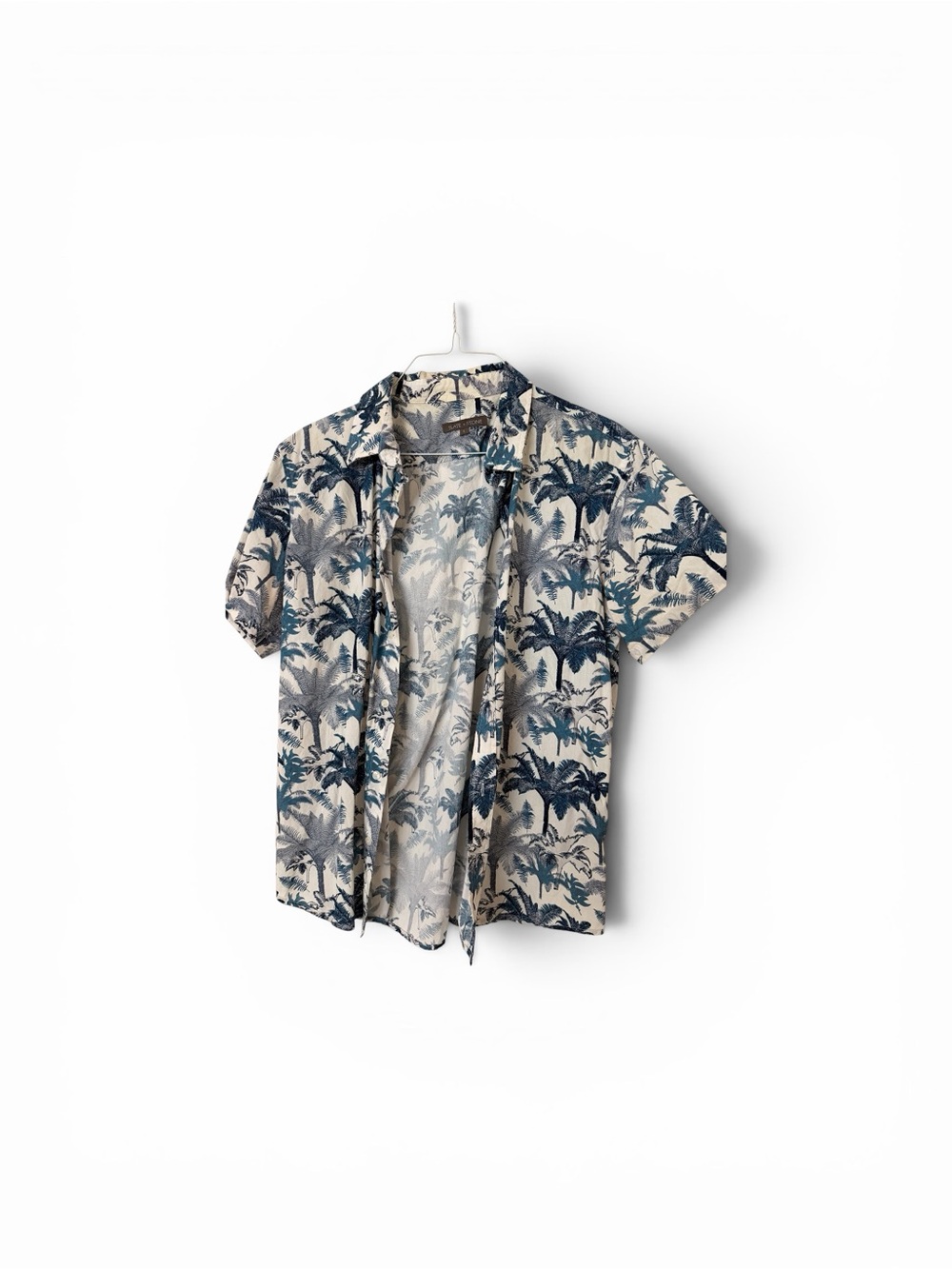 Slate & Stone Short-Sleeve Palm Print Shirt - Navy on Cream